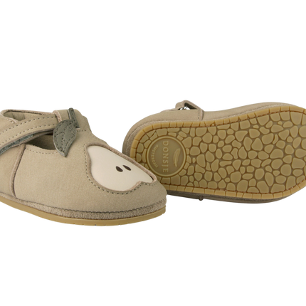 Qanoe Shoes | Pear | Taupe Leather