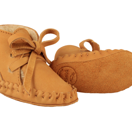Pina Classic Booties | Caramel Nubuck