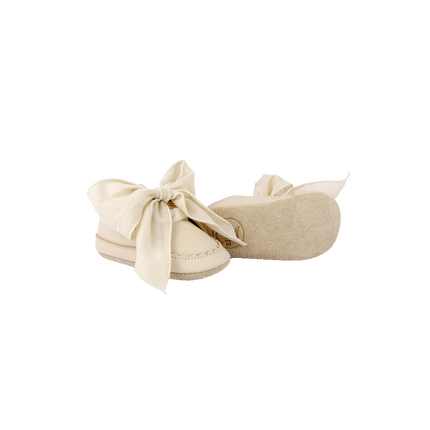Lonny Sneakers | Cream Leather