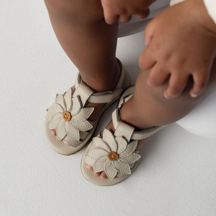 Tuti Fields Sandals | Daisy | Off White Leather