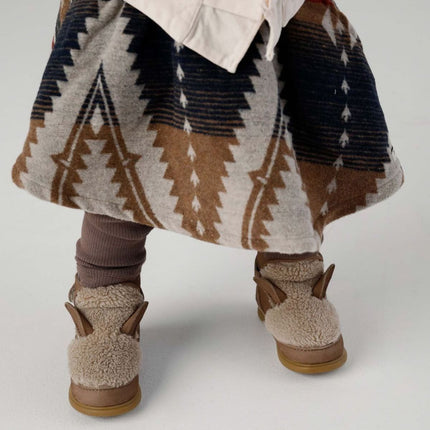 Roumi Shoes | Alpaca | Beige Curly Faux Fur