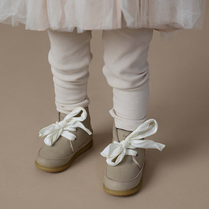 Wisi Organza Shoes | Kinderschoenen | Taupe Nubuck