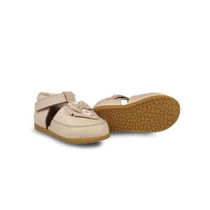 Fendos Shoes | Ivory Classic Leather