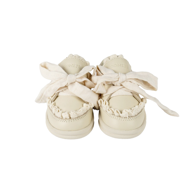 Wisel Sneakers | Cream Leather