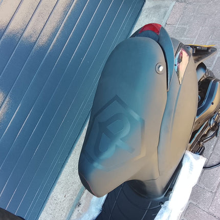Piaggio Zip SP Zijscherm 'Achter kap' 1-Delig Mat Zwart – Kappenset / Beplatingsset