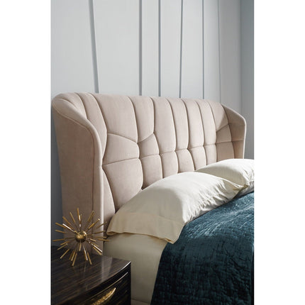 Caracole Edge Vector Upholstery Bed