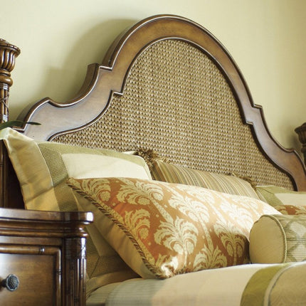 Tommy Bahama Home Island Estate Round Hill Bed