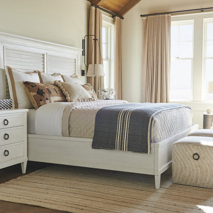 Tommy Bahama Home Ocean Breeze Royal Palm Louvered Bed