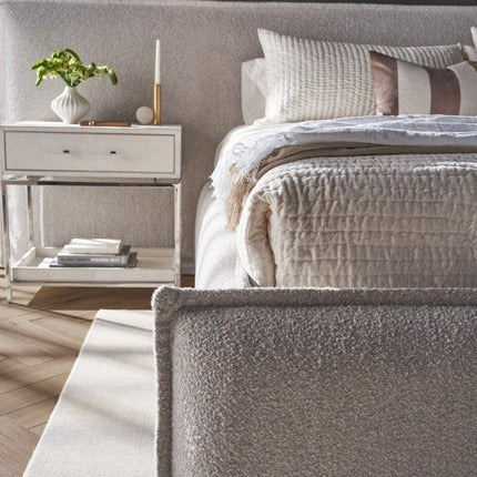 Universal Furniture New Modern Lux Wall King Bed Clearance