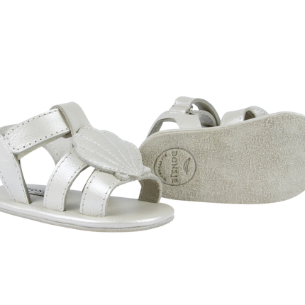 Ushy | Scallop | Off White Metallic Leather