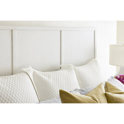 Vanguard Walt King Bed