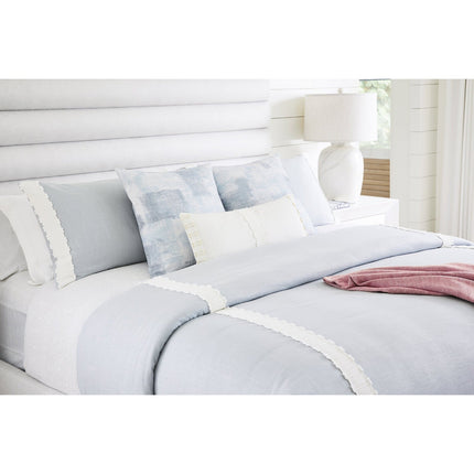 Vanguard Kelsey King Bed Tannery