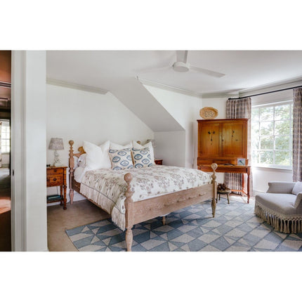 Woodbridge Furniture Saltwater Bed
