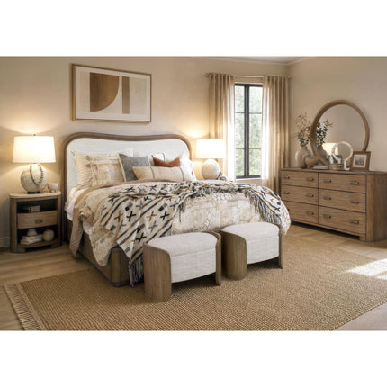 Pulaski Furniture Leeza Brown Upholstered Panel Bed