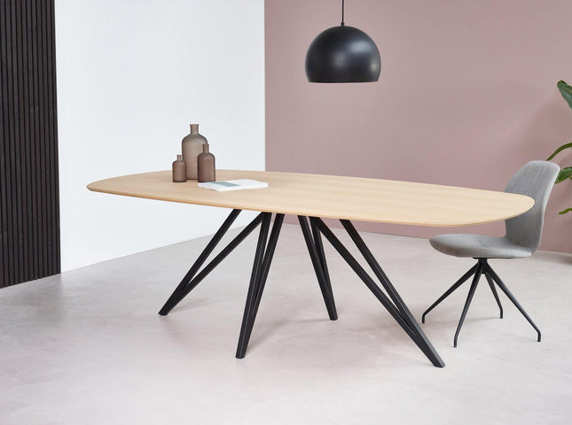 Eichen-Esstisch natur - Dänisch oval - Spin schwarz