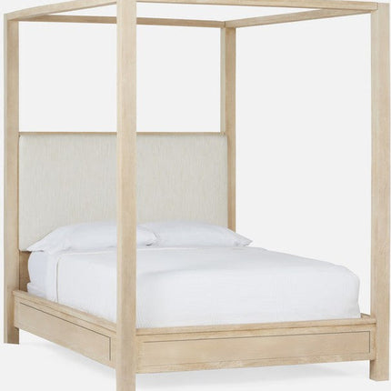 Allesandro Canopy Bed