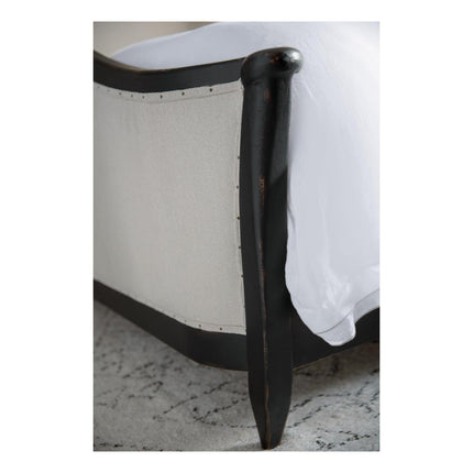 Hooker Furniture Ciao Bella Upholstered Bed