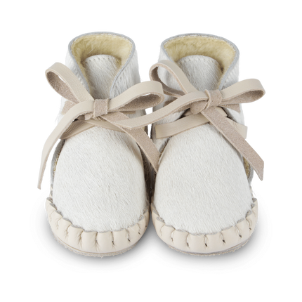 Pina Exclusive Booties | Cream Cow Hair