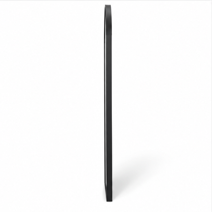 Boogspiegel 168x58 cm met slank metalen frame, grote verticale passpiegel met afgeronde bovenkant op witte achtergrond.